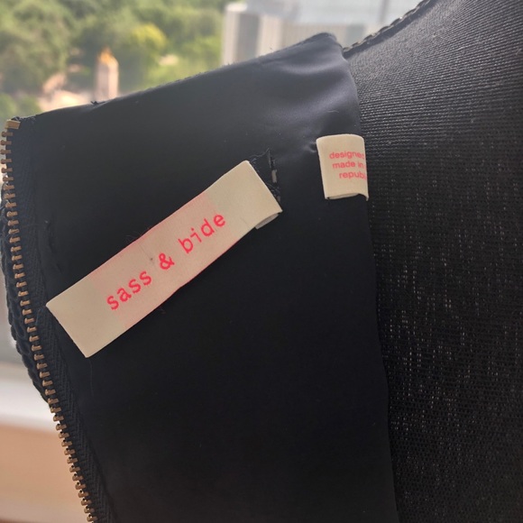 SASS & BIDE HOUNDSTOOTH DRESS WITH GOLD METAL TRIM - Picture 6 of 6